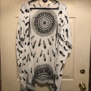 Black and white kimono